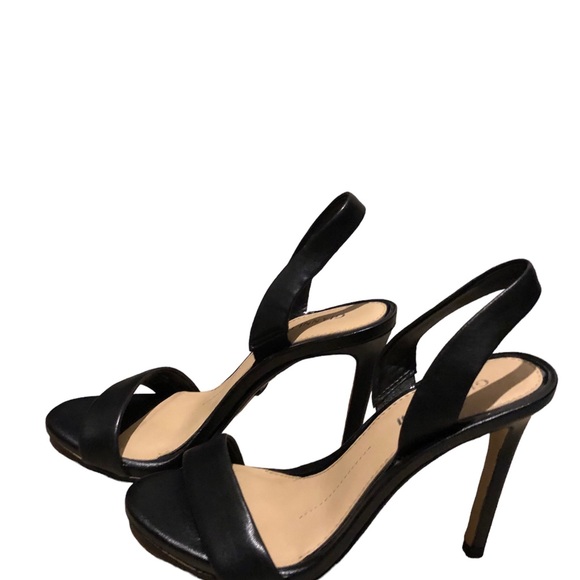 Gianni Bini Black Heels - Picture 1 of 4